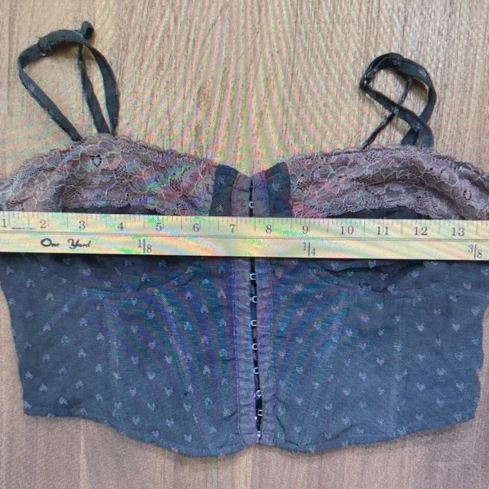 La Hearts Dusty Blue Lace-Trim Bustier Crop - Picture 3 of 5